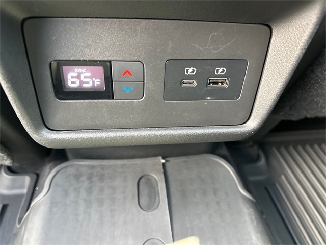 2021 Nissan Rogue SL photo 9
