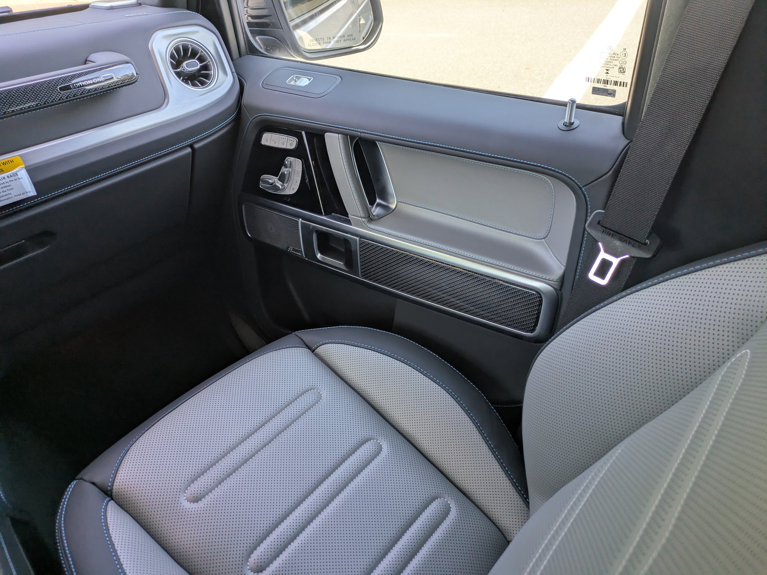 2025 Mercedes Benz G photo 18