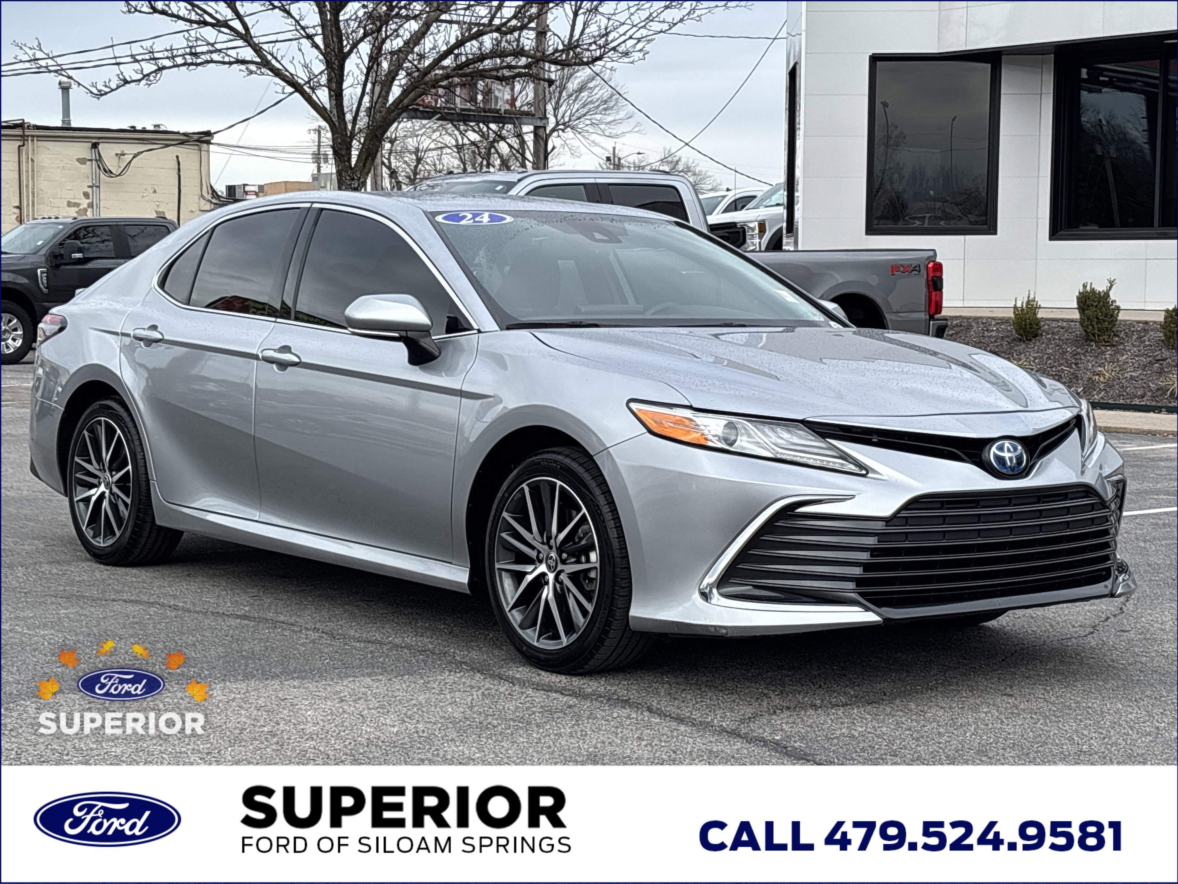 2024 Toyota Camry XLE's photo