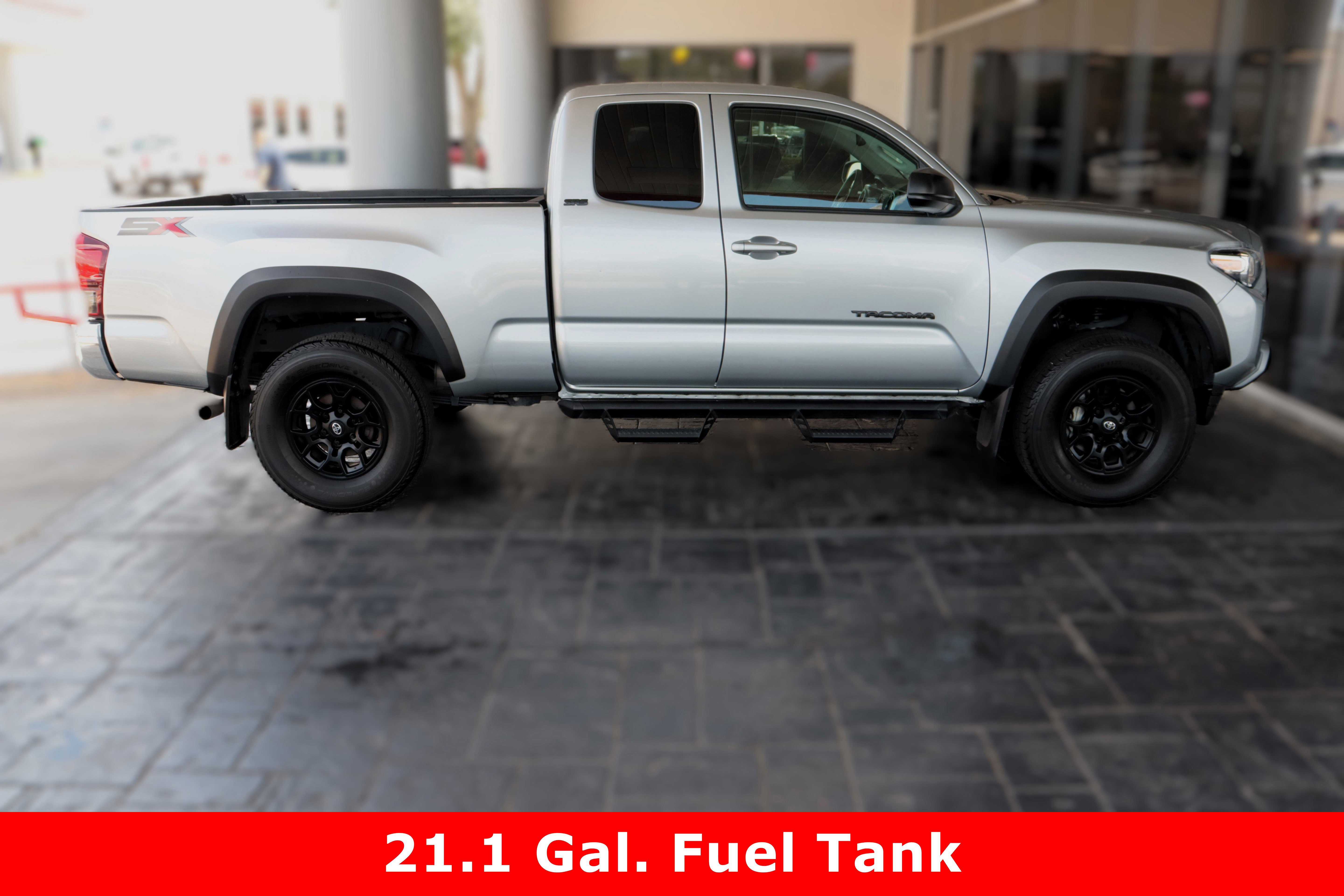 2023 Toyota Tacoma SR5 4x4 Access Cab photo 9