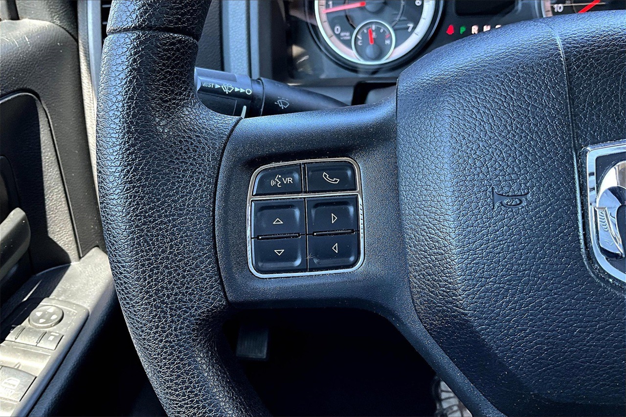 2017 Ram 1500 Express photo 23