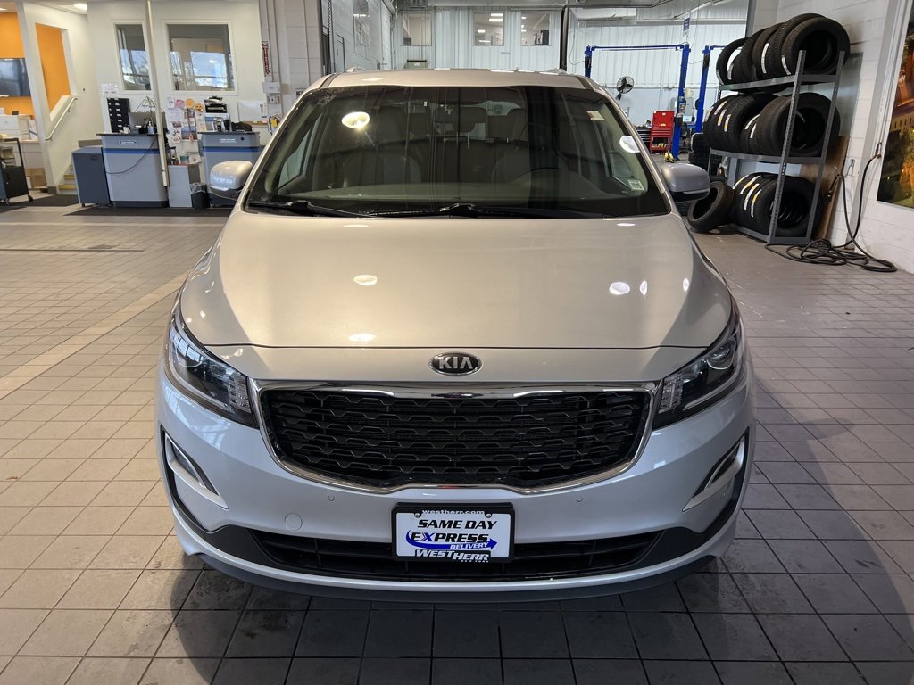 Used 2020 Kia Sedona EX with VIN KNDMB5C14L6577161 for sale in East Syracuse, NY