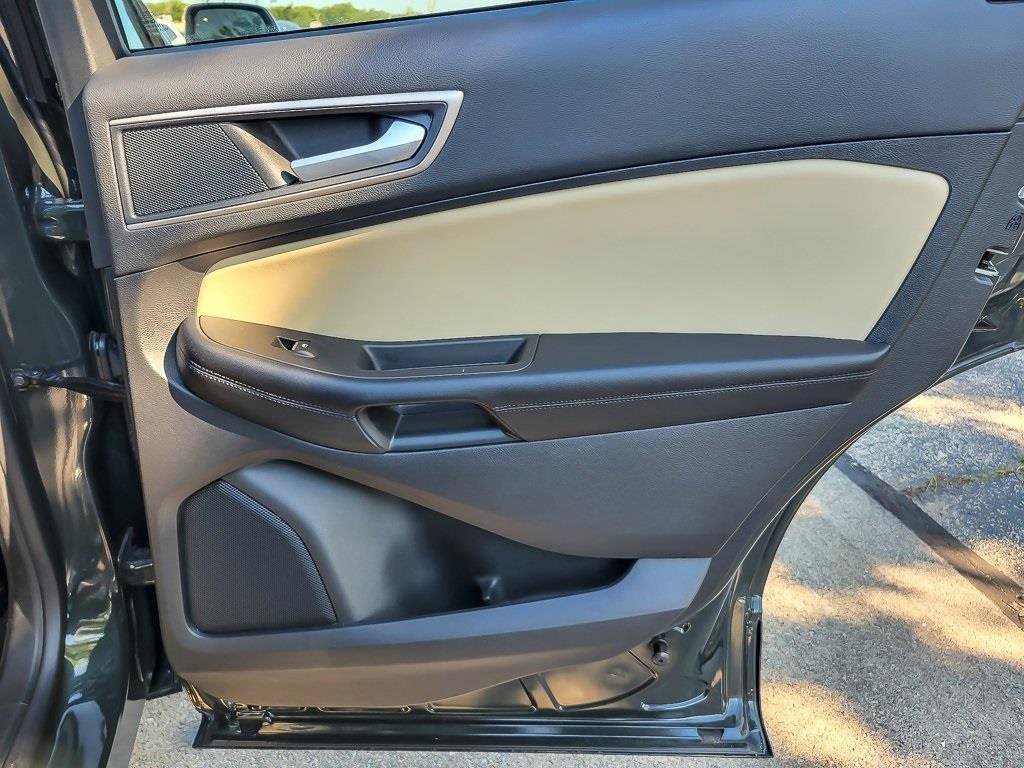2022 FORD EDGE - Image 23