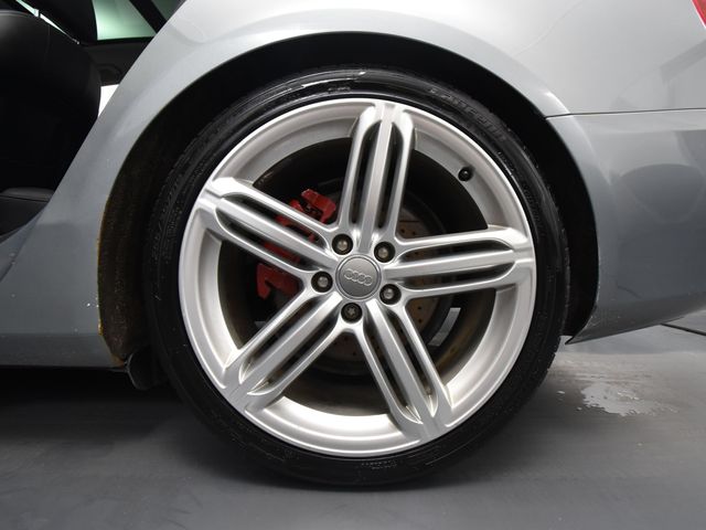 2010 Audi A4 2.0T Avant Premium Plus Quattro photo 8