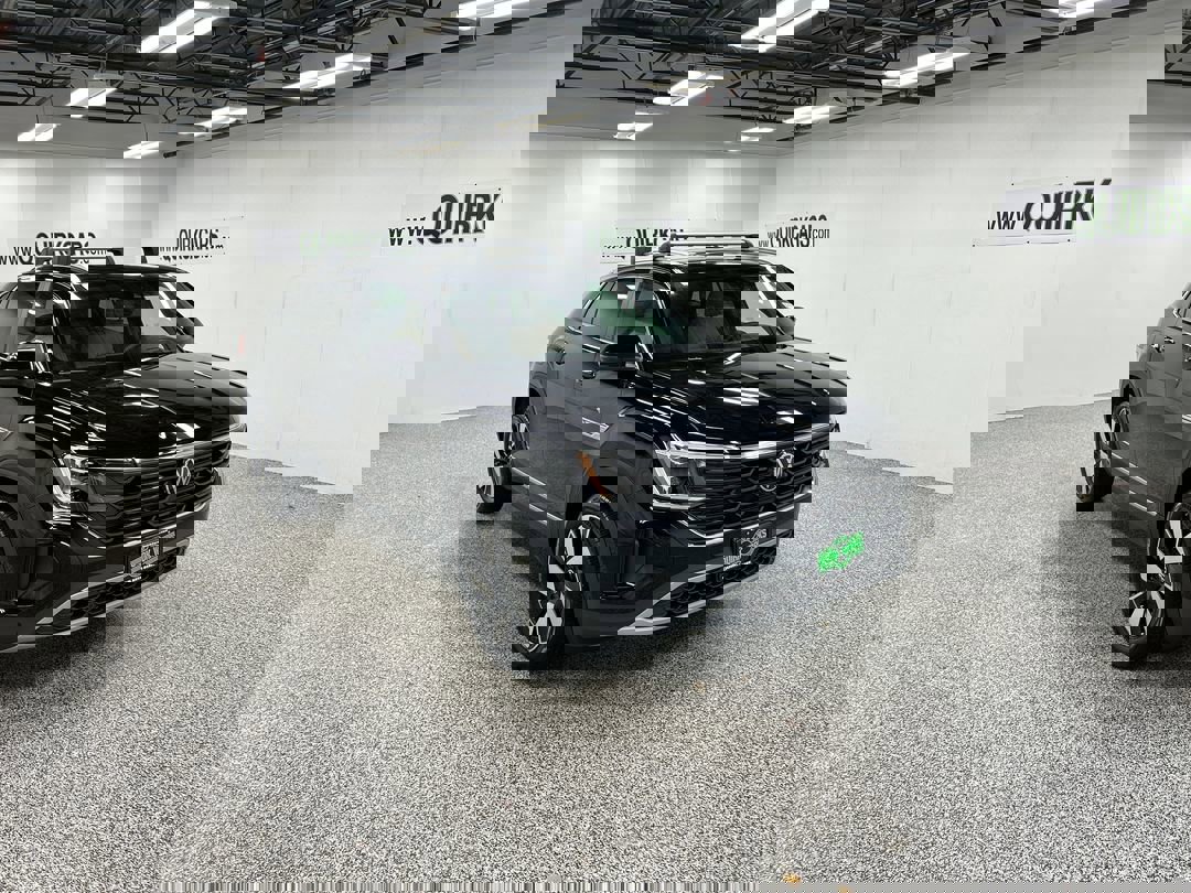 2026 Volkswagen Atlas Cross Sport SEL photo 3