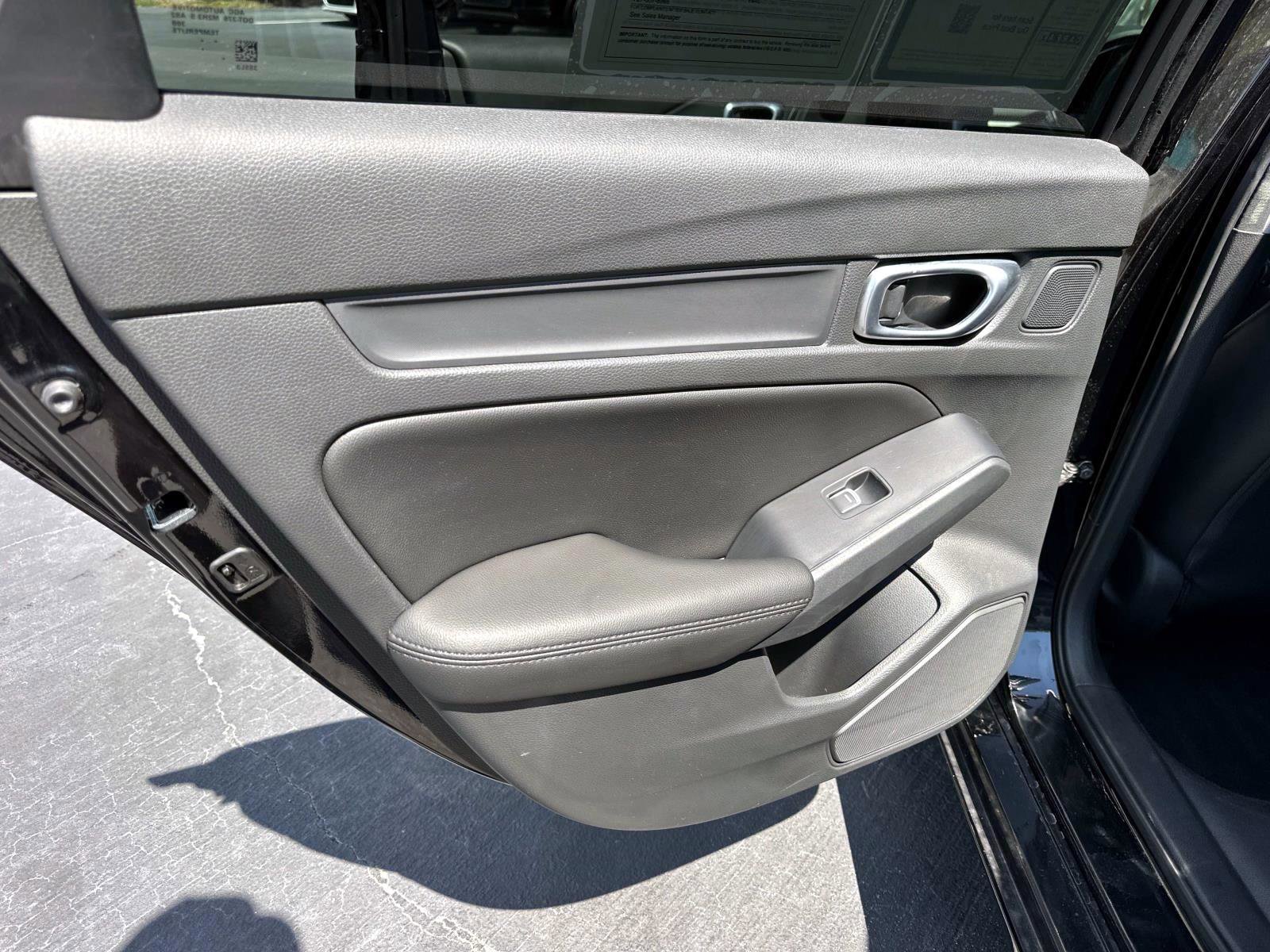 2023 Acura Integra Base photo 11