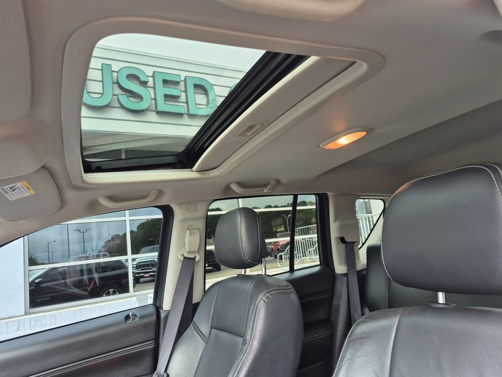 2017 Jeep Compass High Altitude photo 10