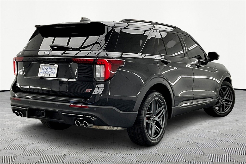 Used 2025 Ford Explorer ST with VIN 1FMWK8GC7SGB41561 for sale in Kansas City