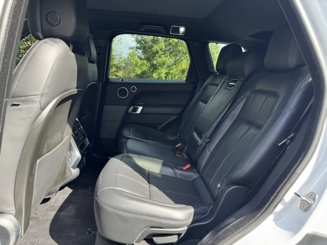 2019 Land Rover Range Rover Sport HSE photo 15