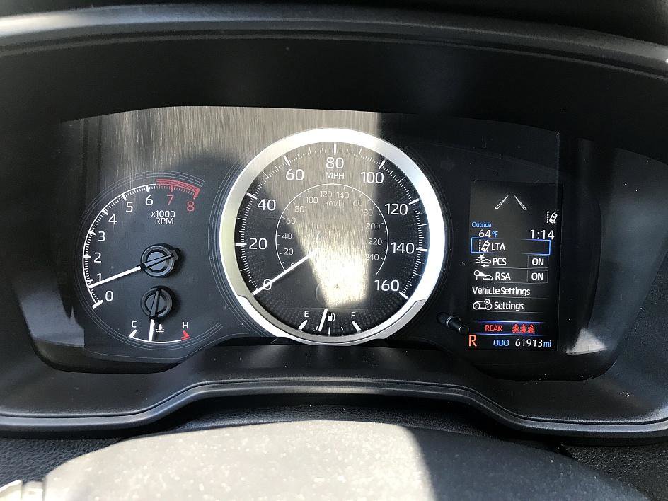 2022 Toyota Corolla LE photo 18