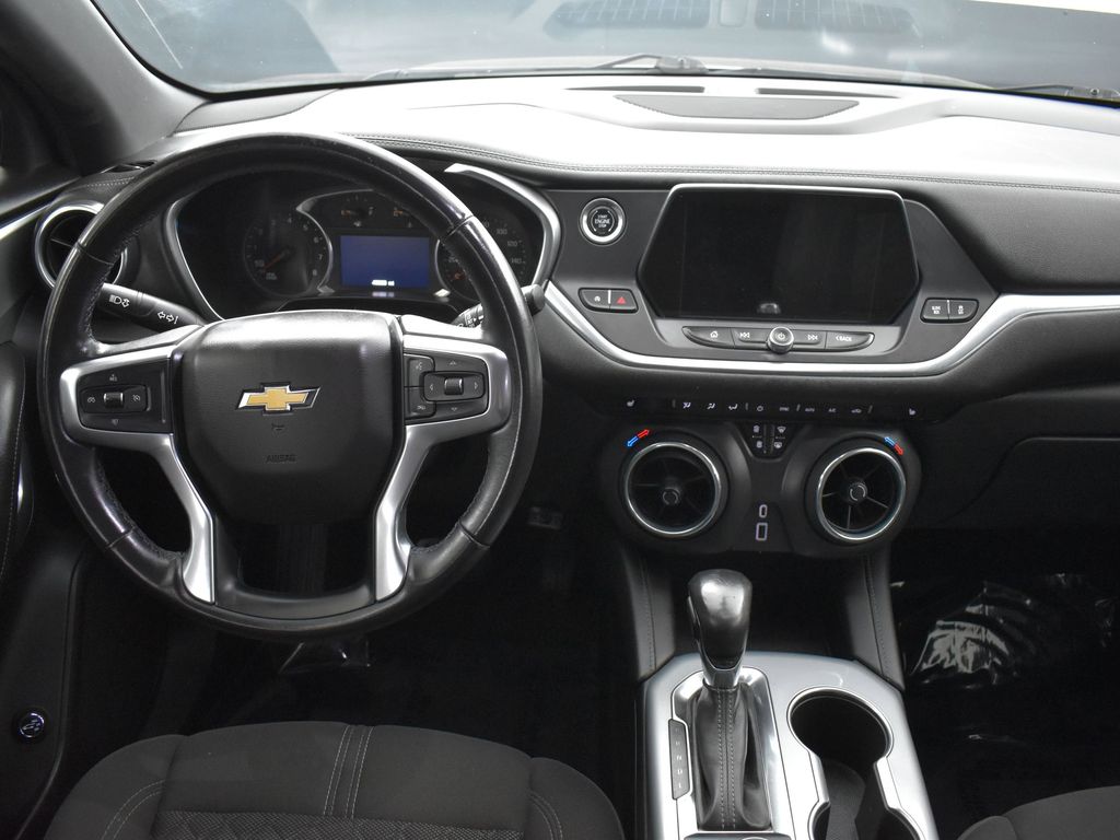 2020 Chevrolet Blazer 1LT photo 11