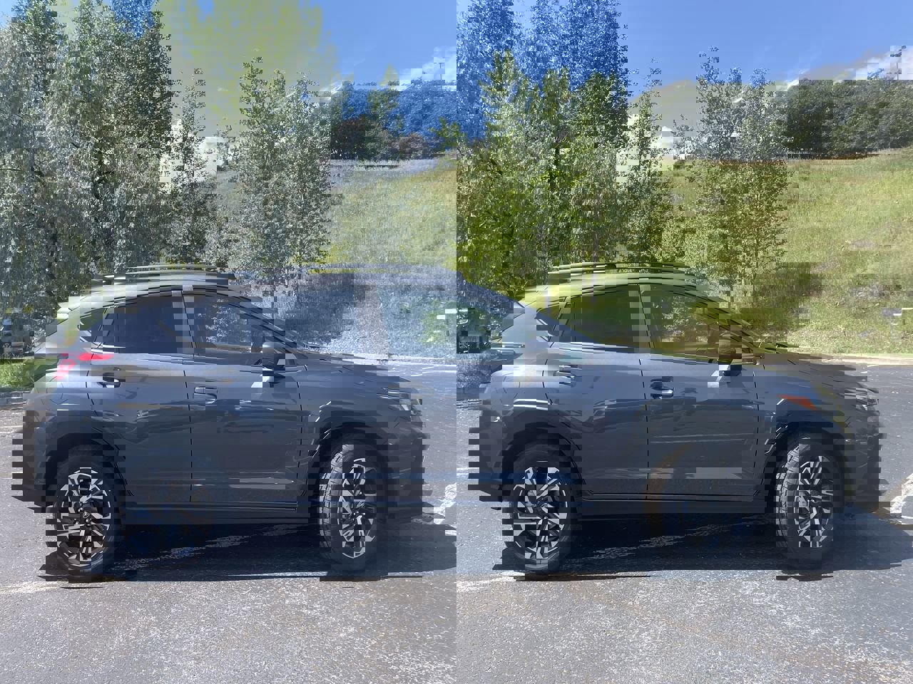 2025 Subaru Crosstrek Premium photo 8