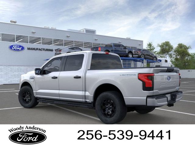 2025 Ford F-150 Lightning XLT photo 3