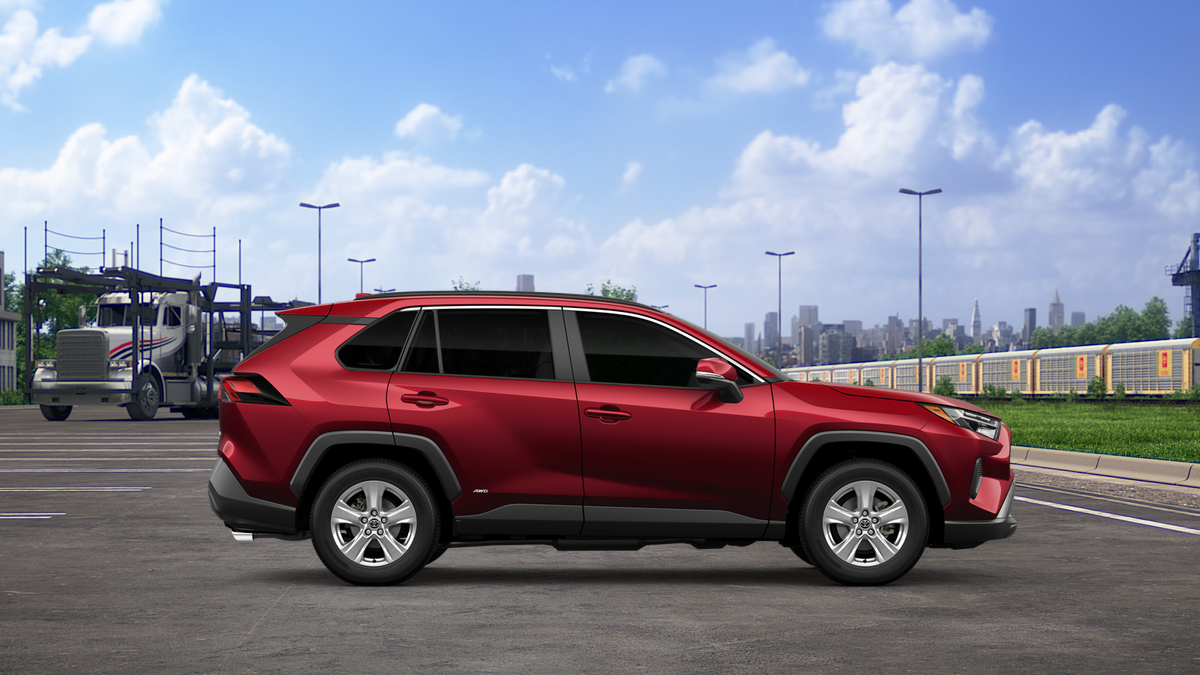 2025 Toyota RAV4 Hybrid XLE photo 10