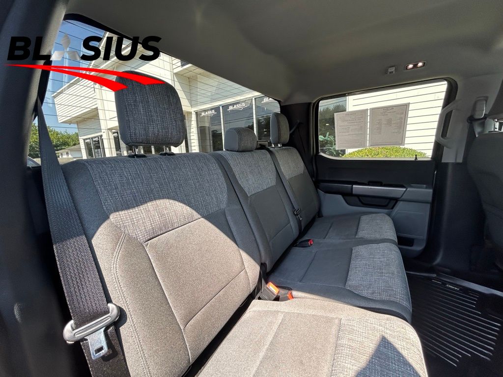 2022 Ford F-150 XLT photo 17