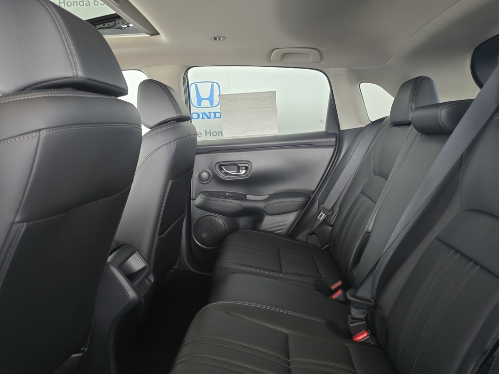 2026 Honda HR-V EX-L photo 16