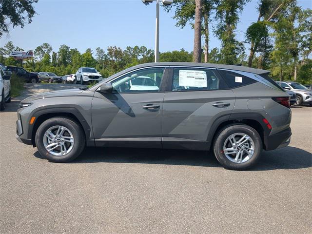2025 Hyundai Tucson SE photo 8