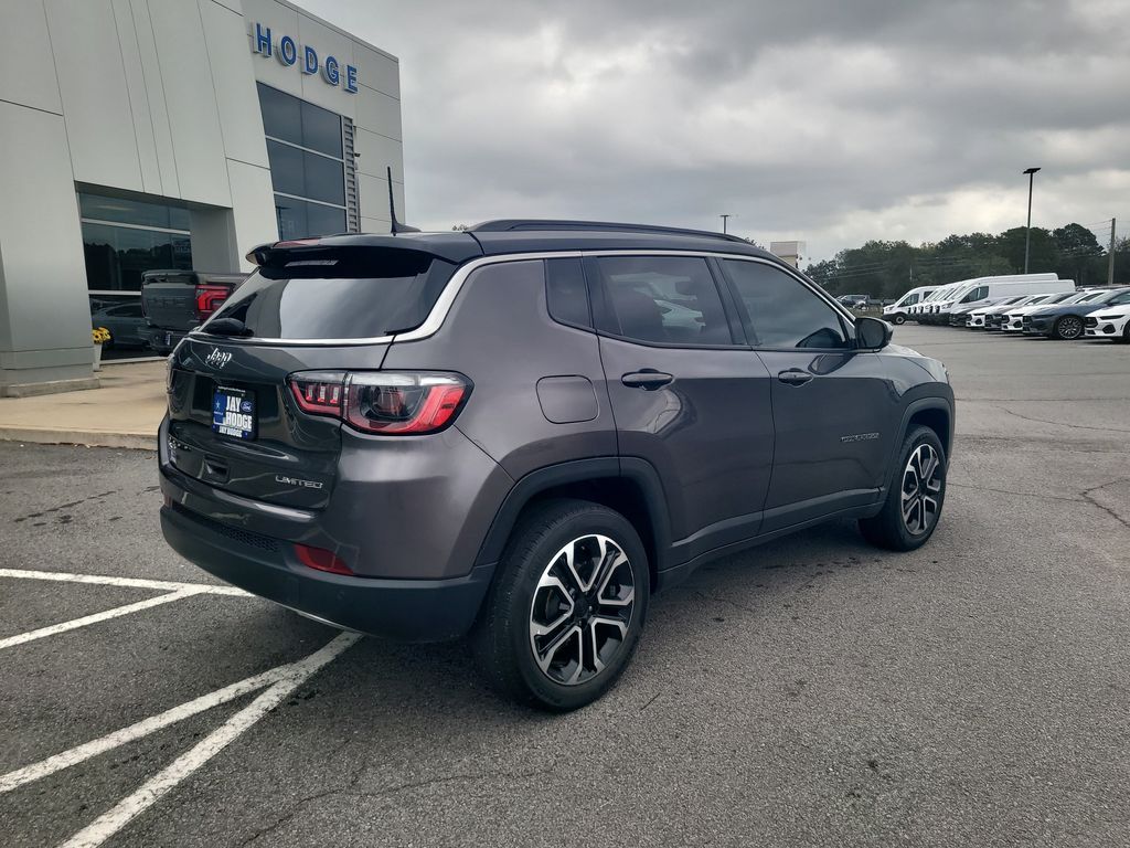 2023 Jeep Compass Limited photo 2