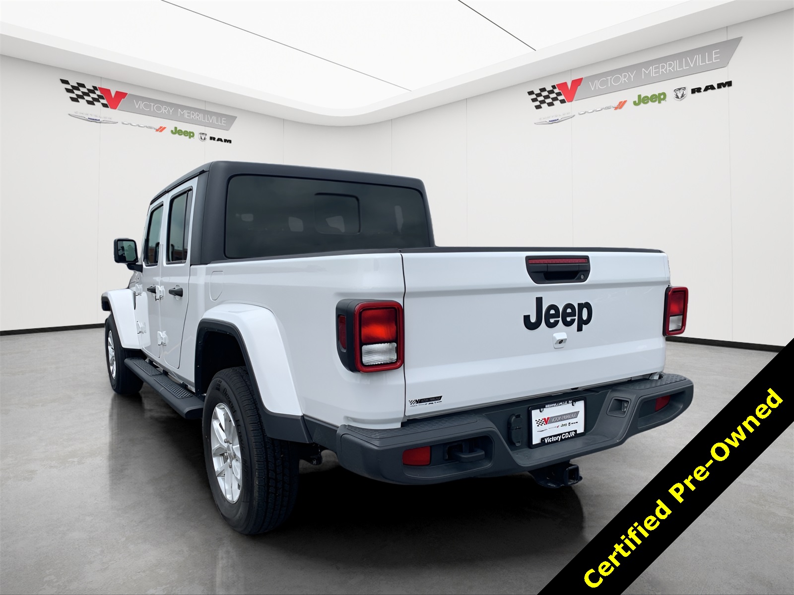 2023 Jeep Gladiator Sport photo 3
