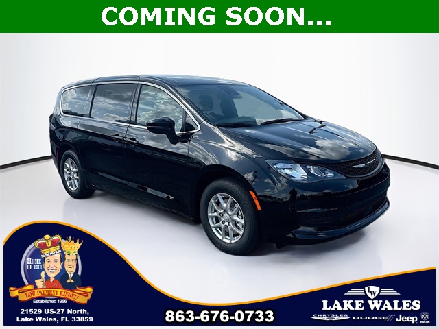 2025 Chrysler Voyager LX's photo