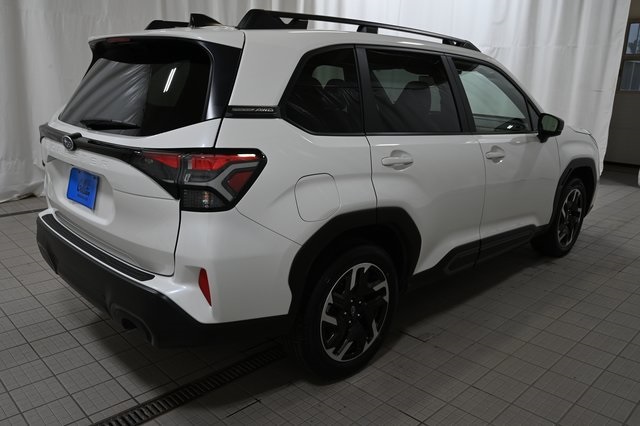 2025 Subaru Forester Limited photo 6