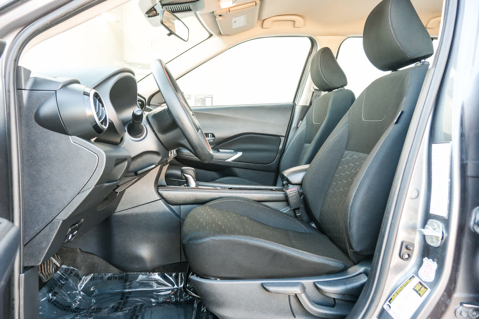 2024 Nissan Kicks SV photo 19