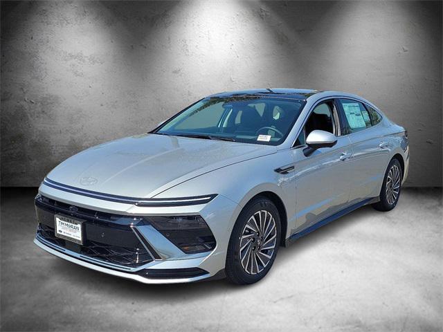 2025 Hyundai Sonata Hybrid Limited photo 4