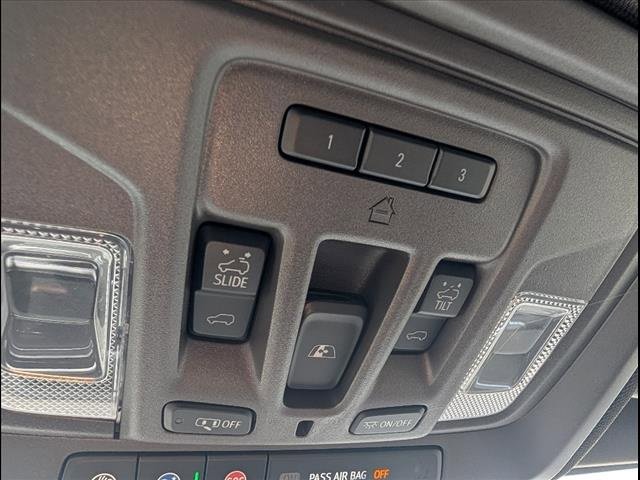 2025 Chevrolet Silverado 1500 LTZ photo 12
