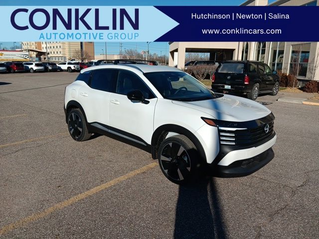 2026 Nissan KICKS SR AWD's photo