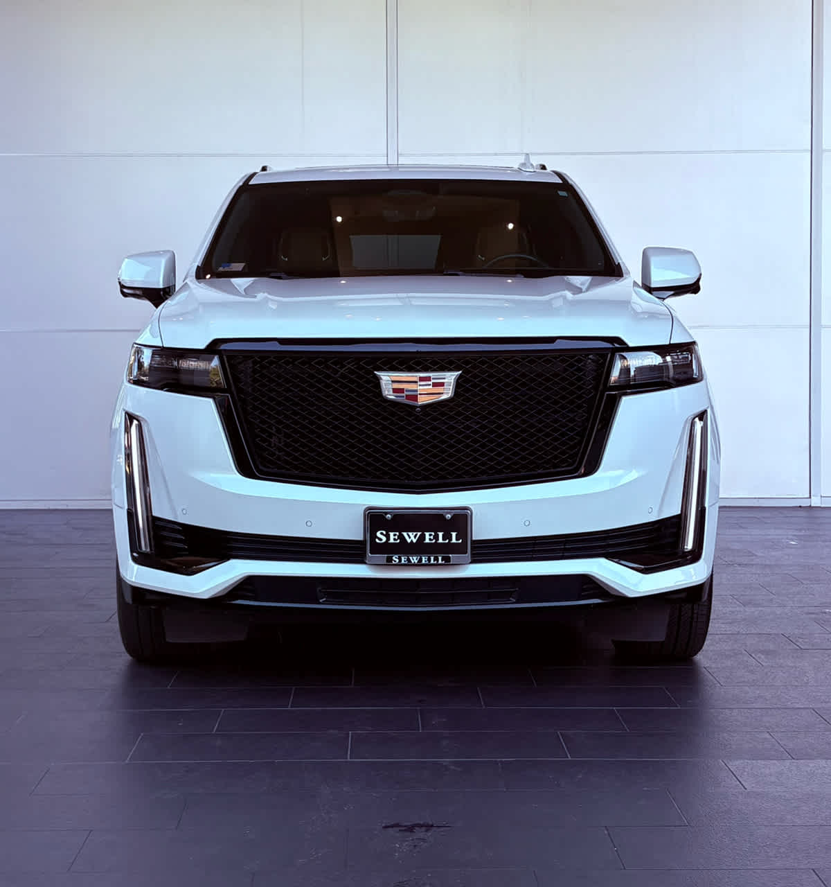 2021 Cadillac Escalade Sport photo 2