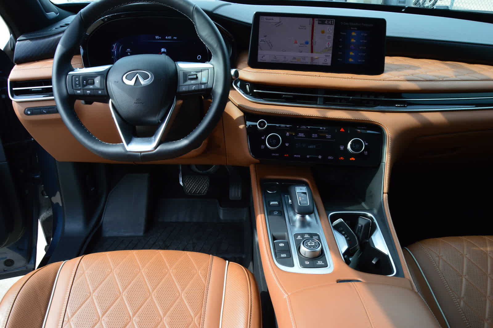 2025 Infiniti QX60 Autograph photo 18