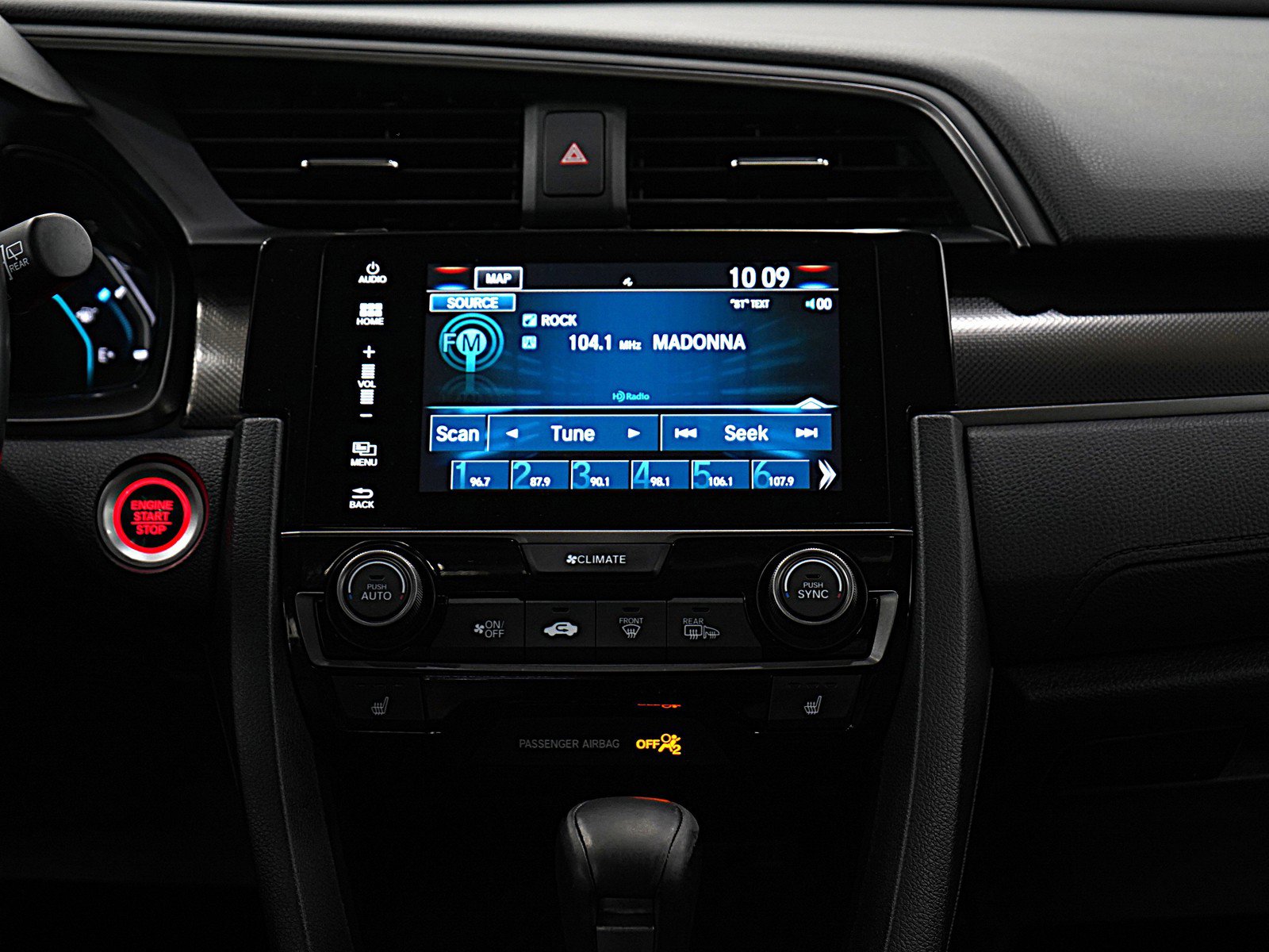 2017 Honda Civic EX-L photo 14