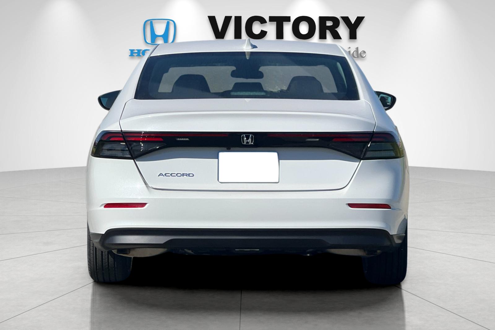 2025 Honda Accord 1.5T LX photo 4