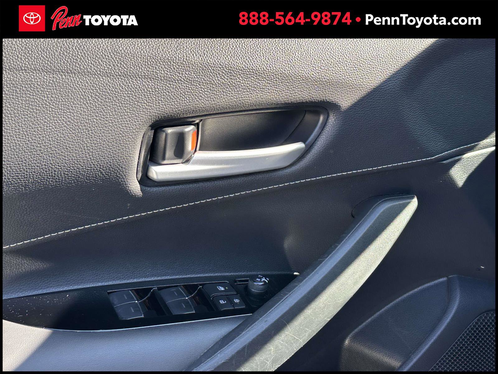 2022 Toyota Corolla SE photo 13