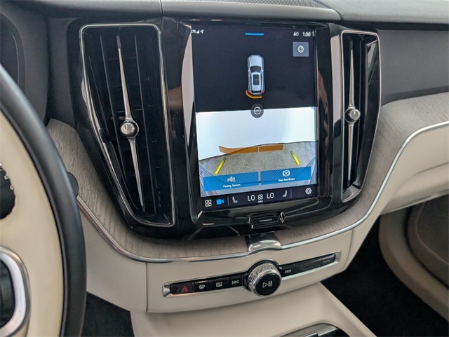 2023 Volvo XC60 Recharge Hybrid T8 Plus photo 22