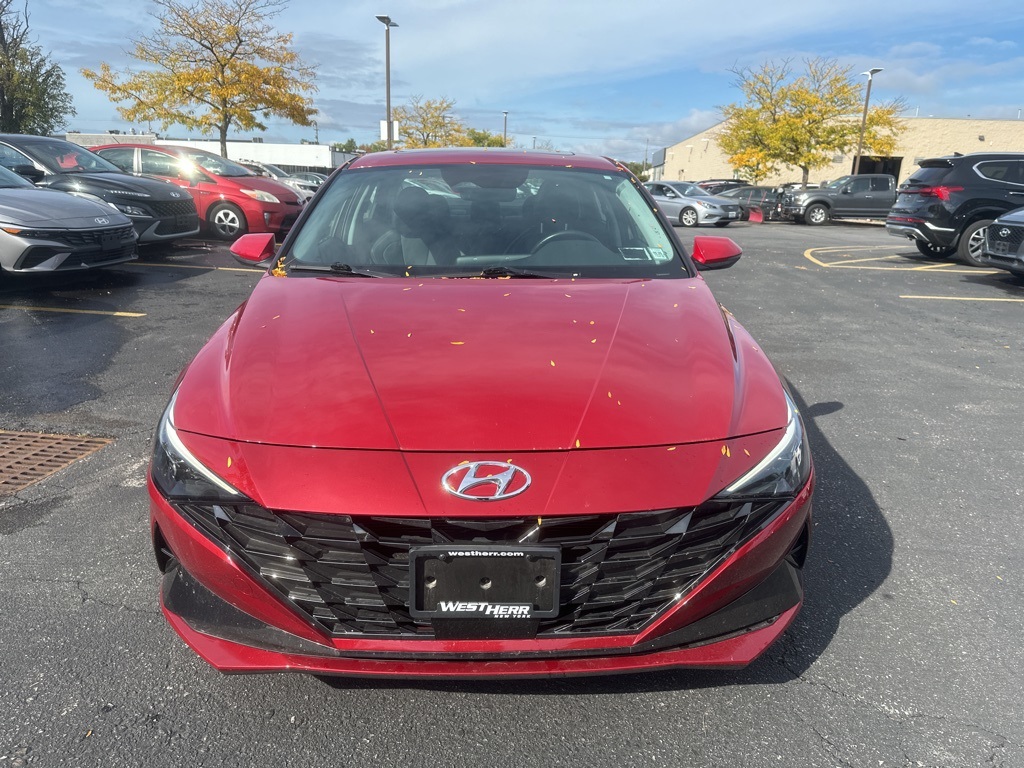 2023 Hyundai Elantra Limited photo 5
