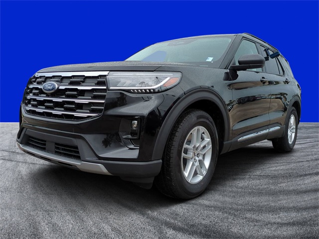 2025 Ford Explorer photo 6