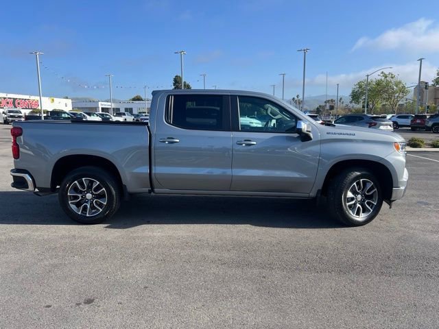 2024 Chevrolet Silverado 1500 LT photo 6