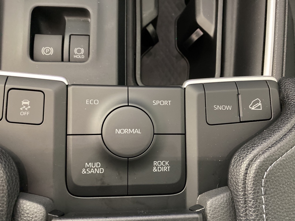 2024 Toyota Grand Highlander XLE photo 24