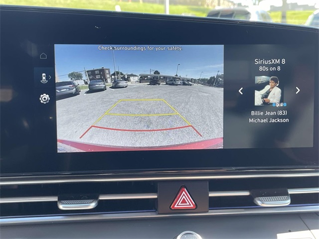 2024 Hyundai Elantra SEL photo 21