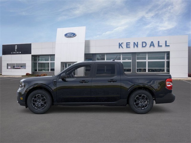 2025 Ford Maverick XLT photo 2