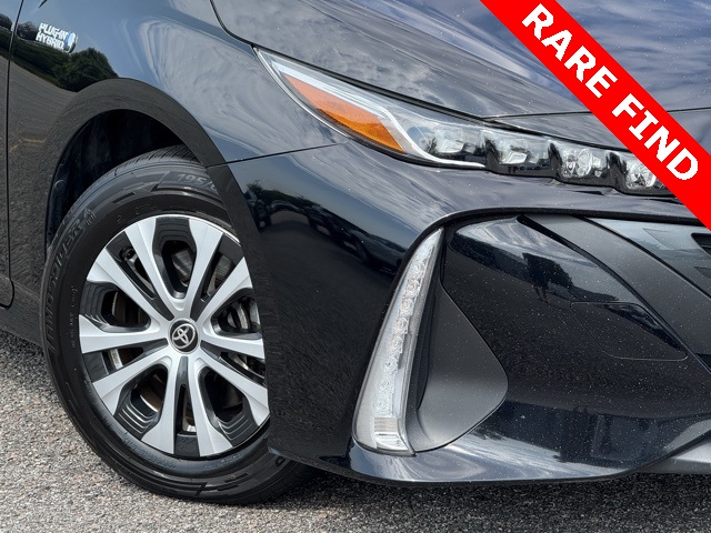 2021 Toyota Prius Prime LE photo 8