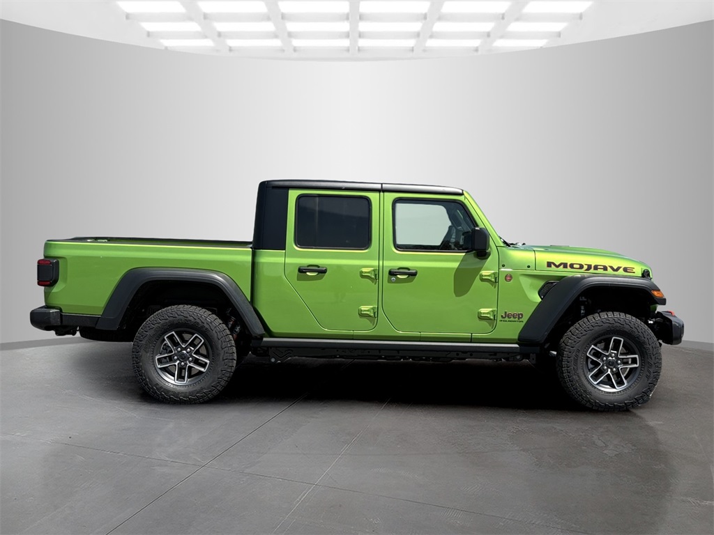 2025 Jeep Gladiator Mojave photo 2