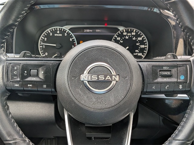 2022 Nissan Pathfinder SV photo 15