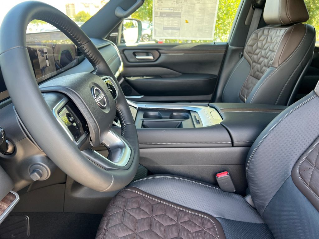 2026 Nissan Armada Platinum photo 18