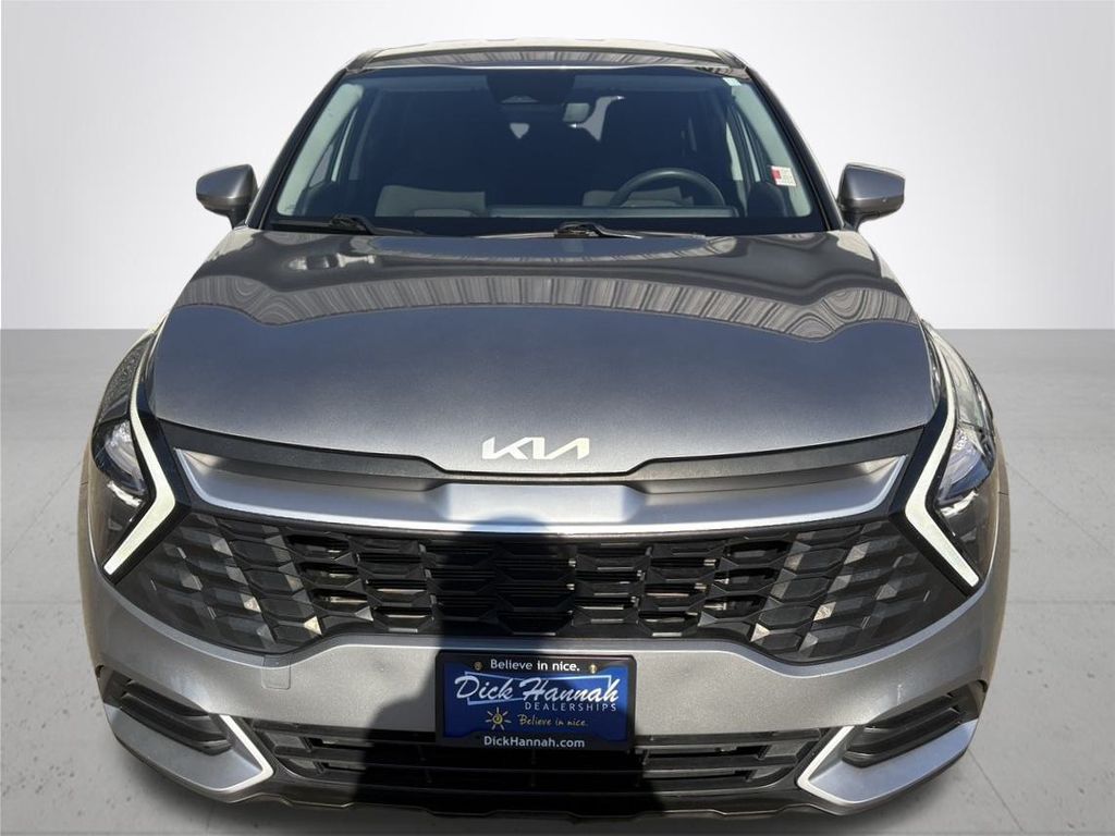 2023 Kia Sportage LX photo 3