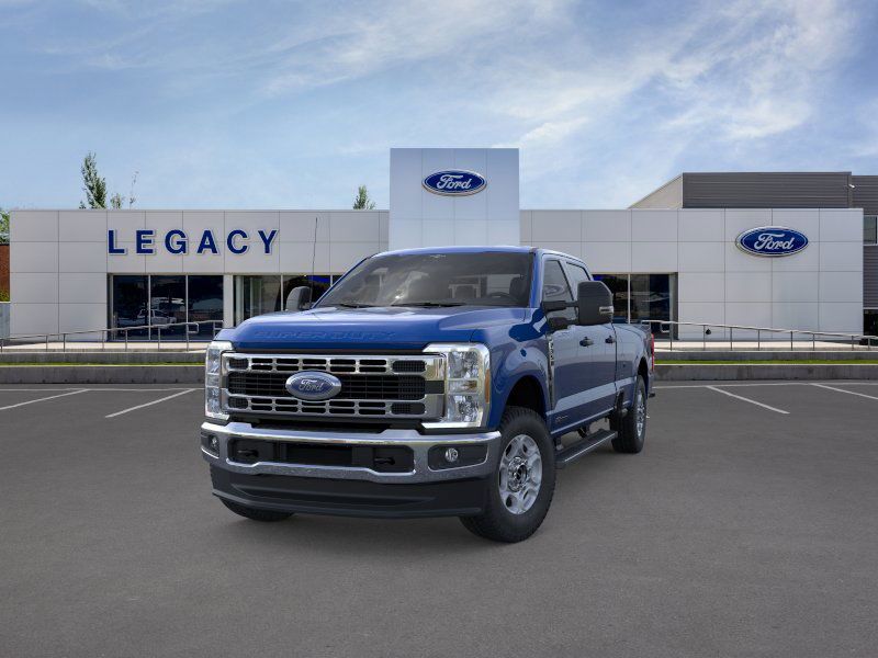 2026 Ford F-350 XLT photo 2