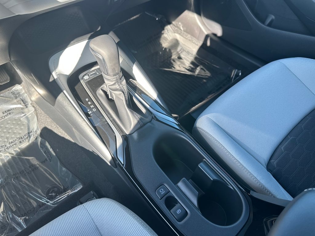 2025 Toyota Corolla SE photo 21