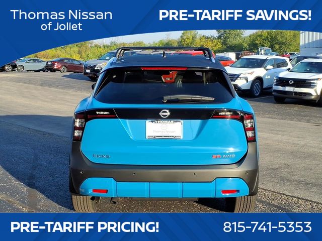 2026 Nissan Kicks SR photo 3