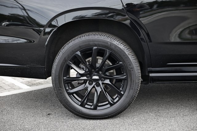 2023 Cadillac Escalade Sport Platinum photo 4